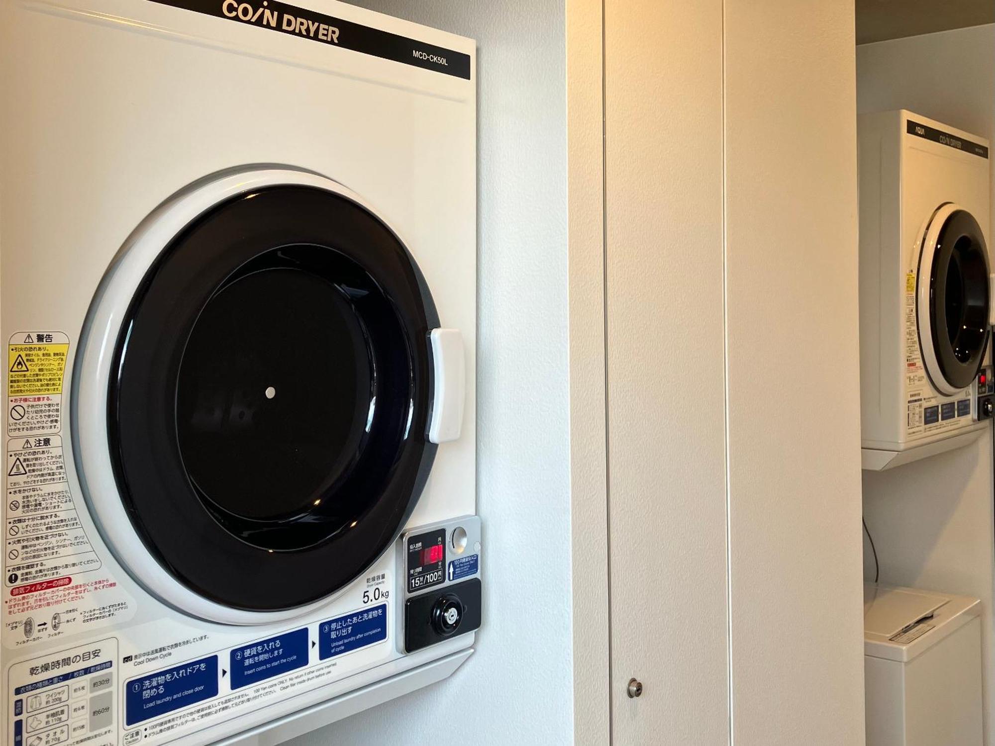 Capsule Hotel Suzumoriya Tokyo Exterior photo